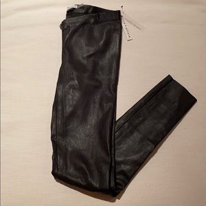 NWT Alice and Olivia Authentic Leather Leggings